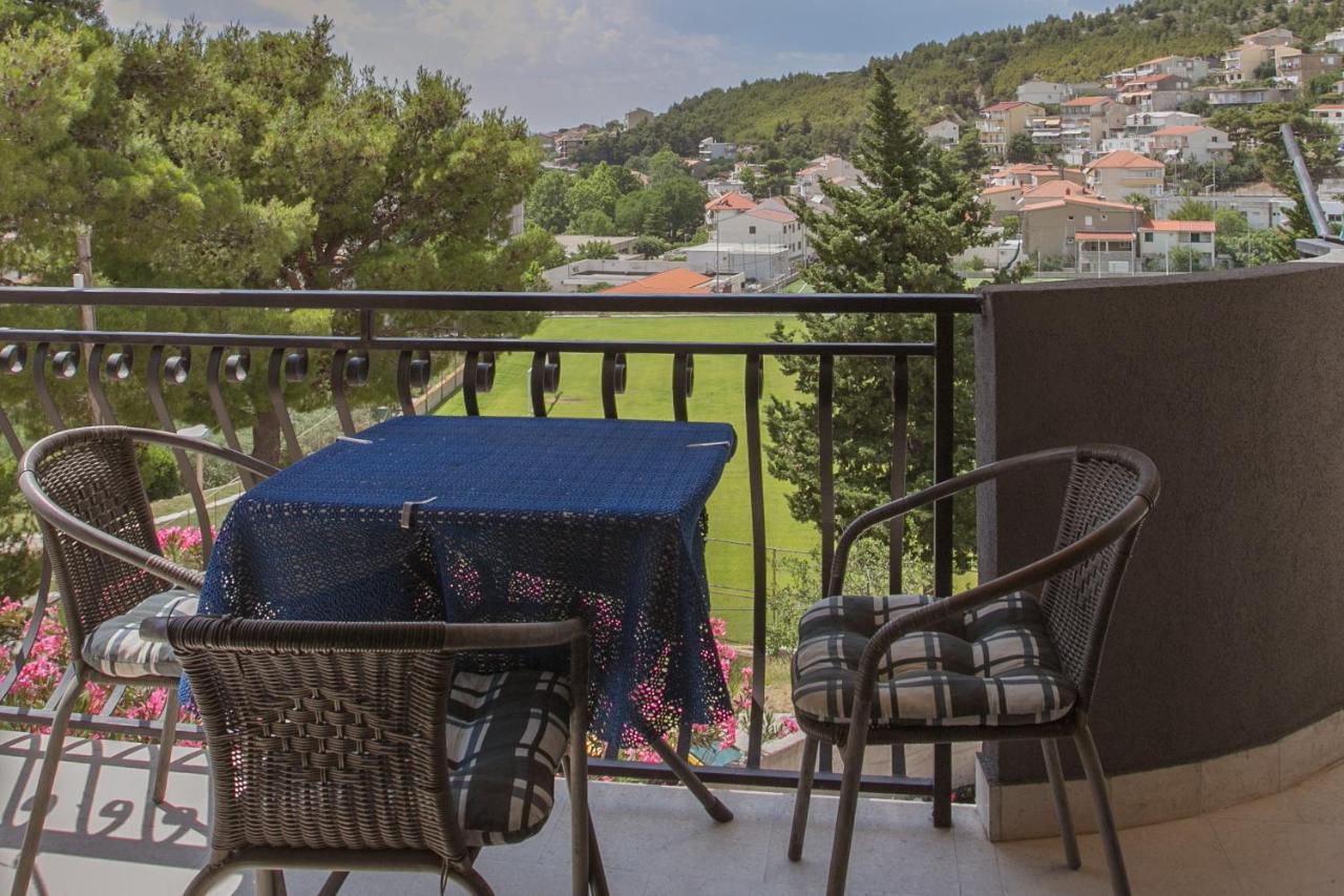 Comfort Sea View Apartment Dugi Rat Exteriér fotografie