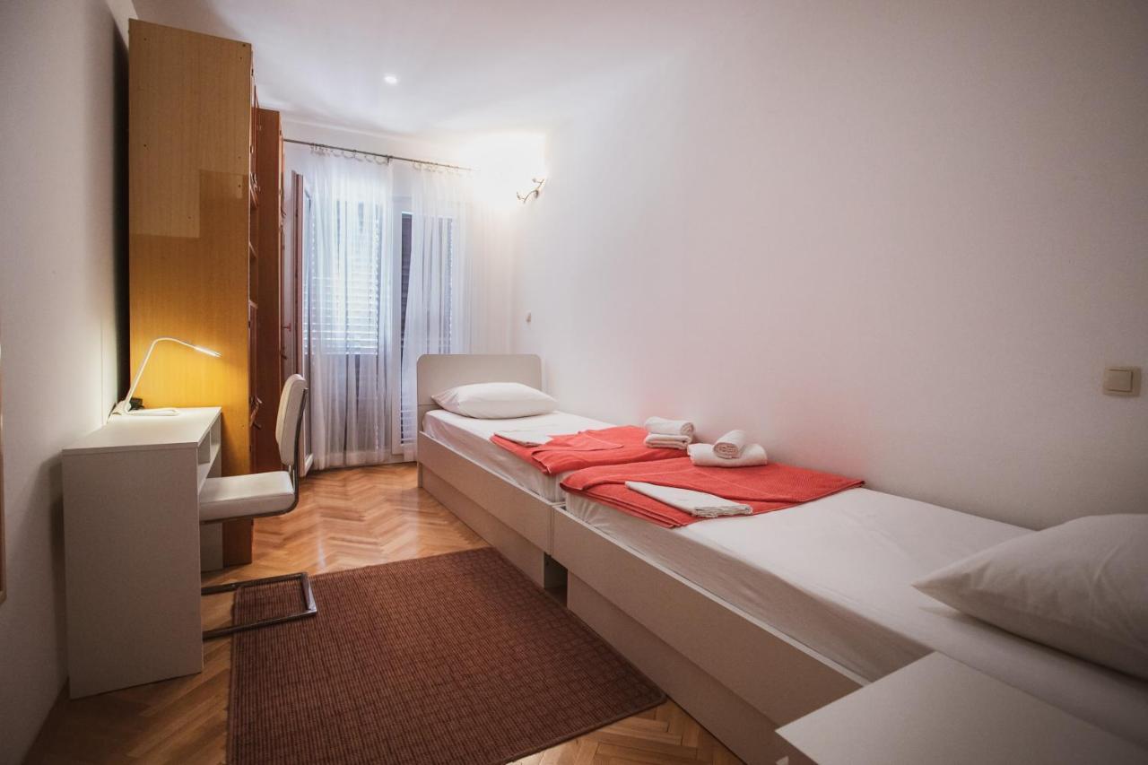 Comfort Sea View Apartment Dugi Rat Exteriér fotografie