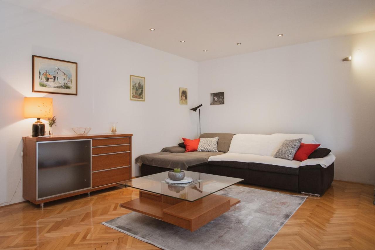 Comfort Sea View Apartment Dugi Rat Exteriér fotografie