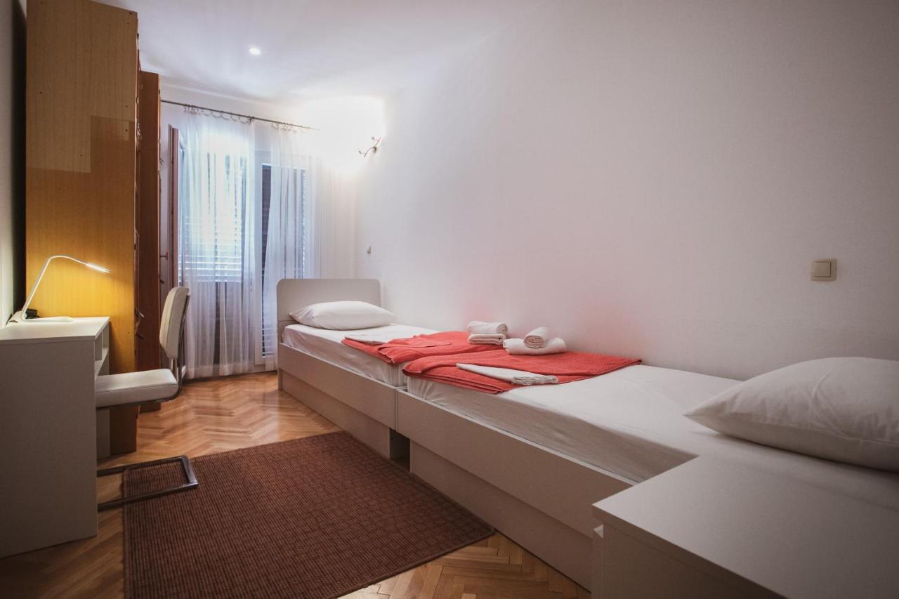 Comfort Sea View Apartment Dugi Rat Exteriér fotografie